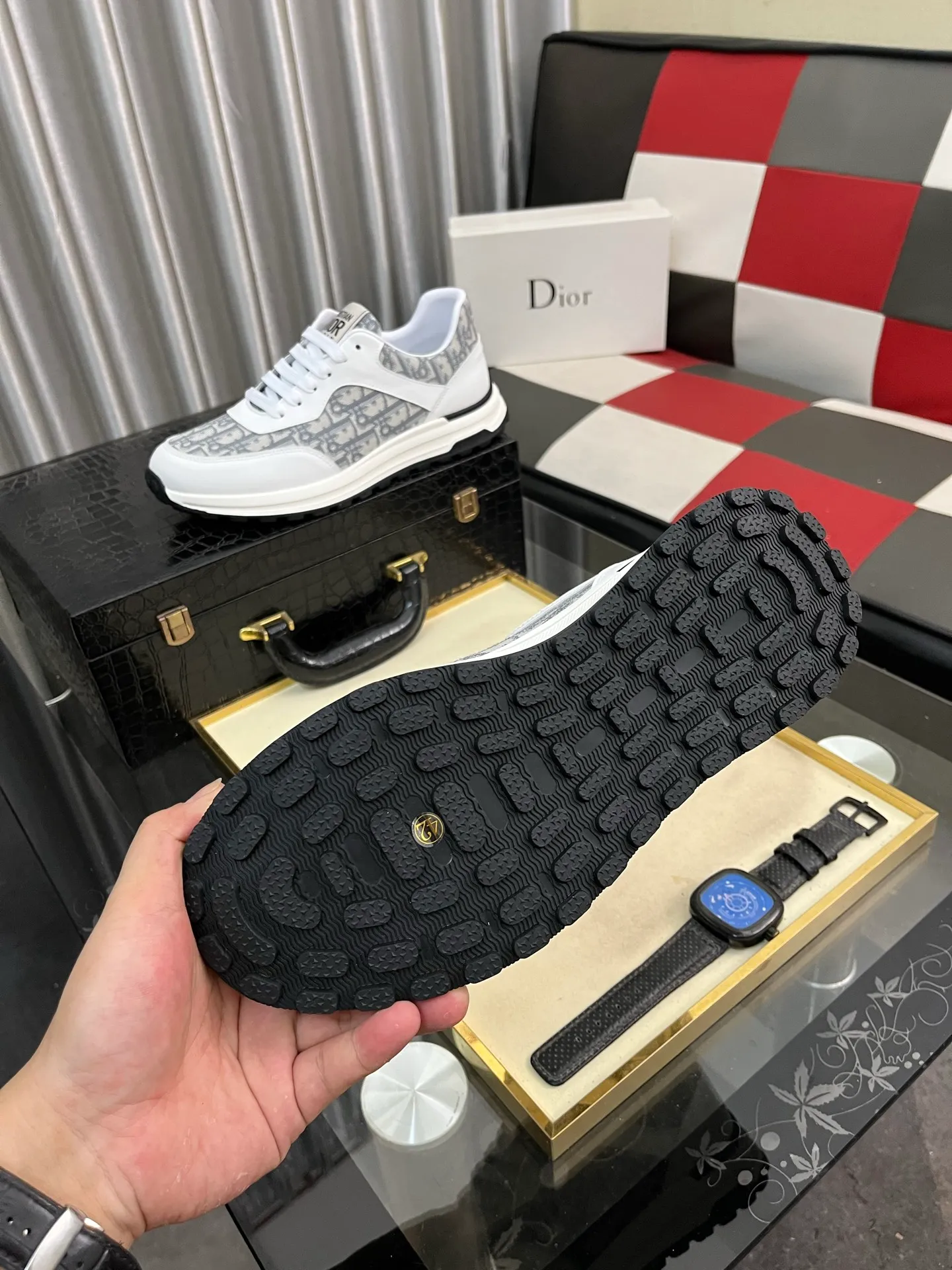 Men's Men's Shoes 💰420⌚️⌚️[Dior] 2025 Dior original lace-up low-top men's shoes Classic casual shoes 🔥This model is the official flagship model, with high quality and made by famous original factory designers. It is made of high-quality cowhide with original materials ➕comfortable and breathable mesh lining ➕pigskin insole, perfect last shape, generous and fashionable design, attracting many consumers, code number: 38--442️⃣Colors available